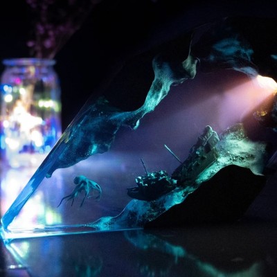 HOT SALE❗❗❗Octopus Shipwreck Night Light Resin Night Light Blue Ocean Miniature